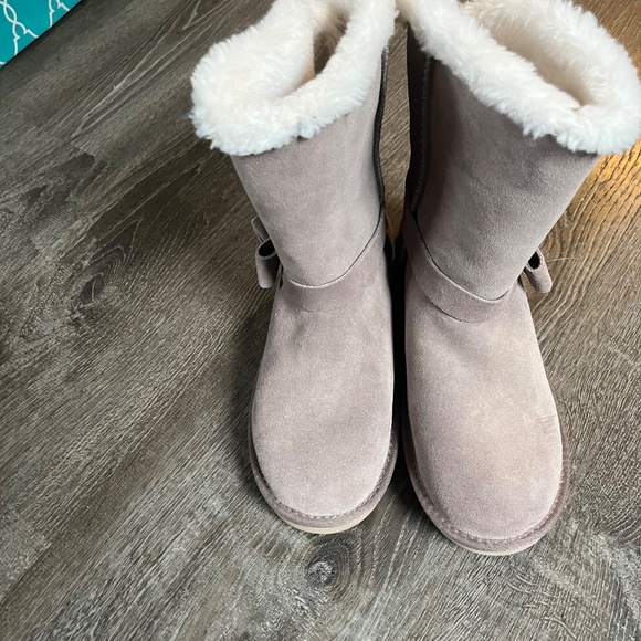 Kookaburra gray boots - Picture 3 of 3